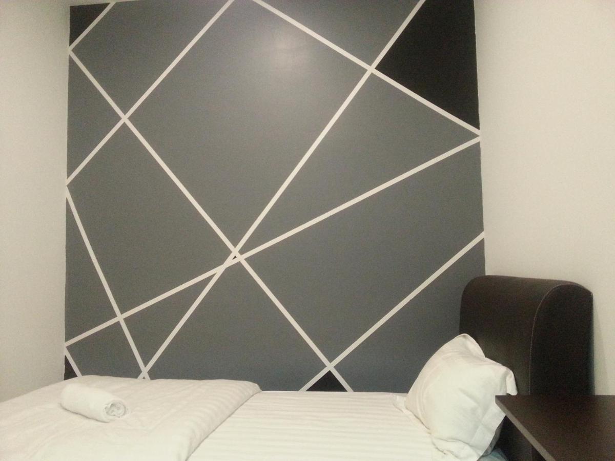 Bandar Saujana Putra Comma Hotel מראה חיצוני תמונה
