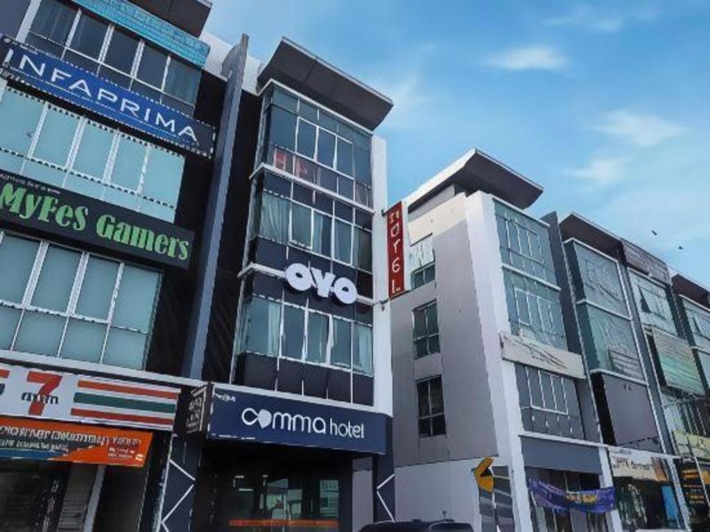 Bandar Saujana Putra Comma Hotel מראה חיצוני תמונה
